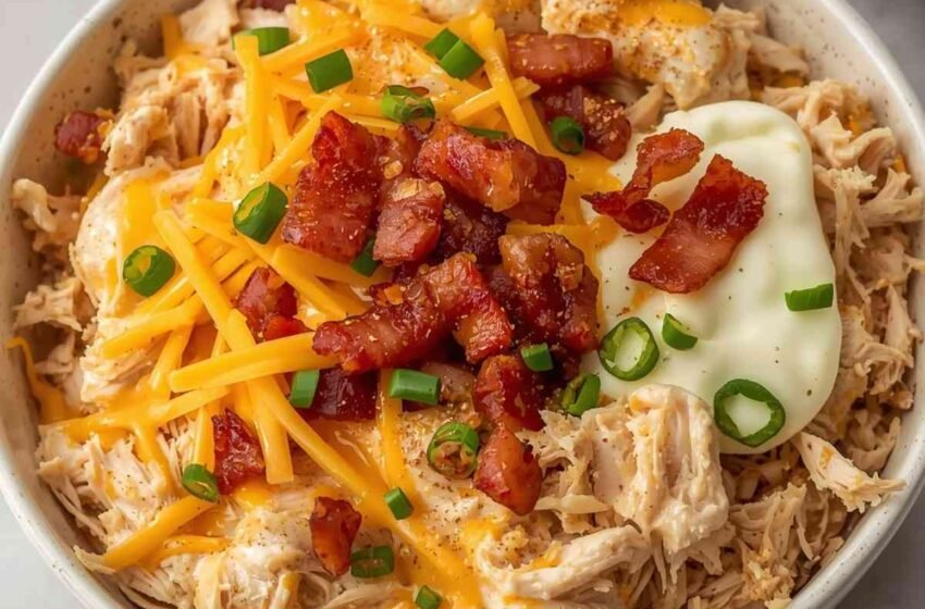 Irresistible Keto Crack Chicken (Creamy Low-Carb Crockpot Recipe)