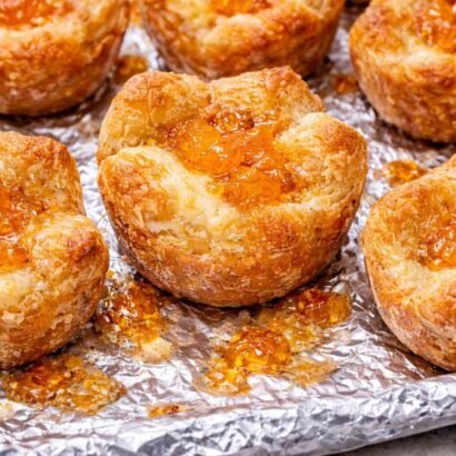 Southern 3-Ingredient Peach Brie Bites