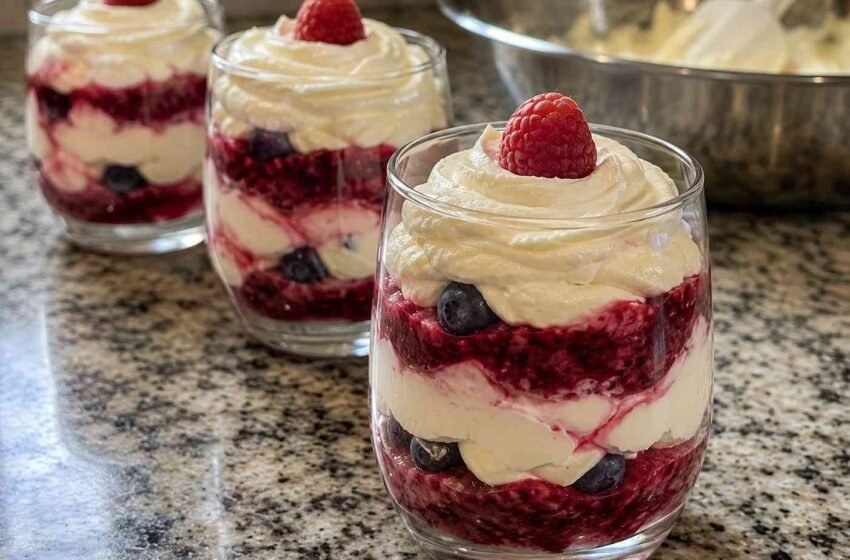 High-Protein Diabetic-Friendly Berry Cheesecake Parfaits