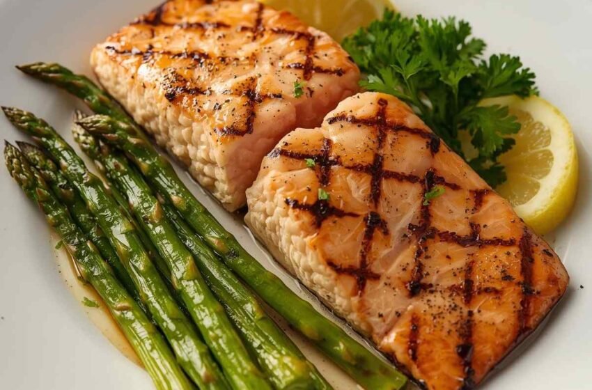 Grilled Salmon with Asparagus