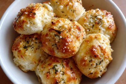 Thumbnail for Cottage Cheese Garlic Knots